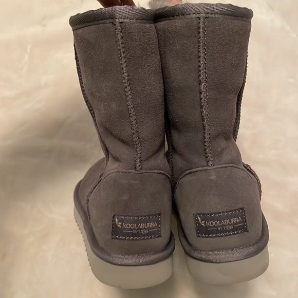 Koolaburra by UGG gray boots size 6 - Picture 2 of 6